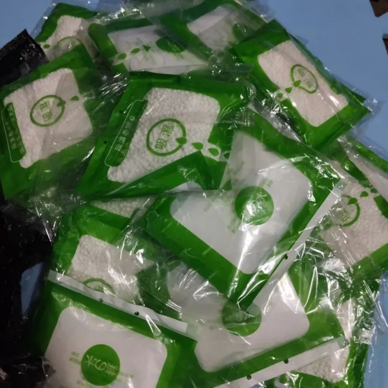 AntiHumid, hanging bags for humidity control (5 pcs.) - Image 3