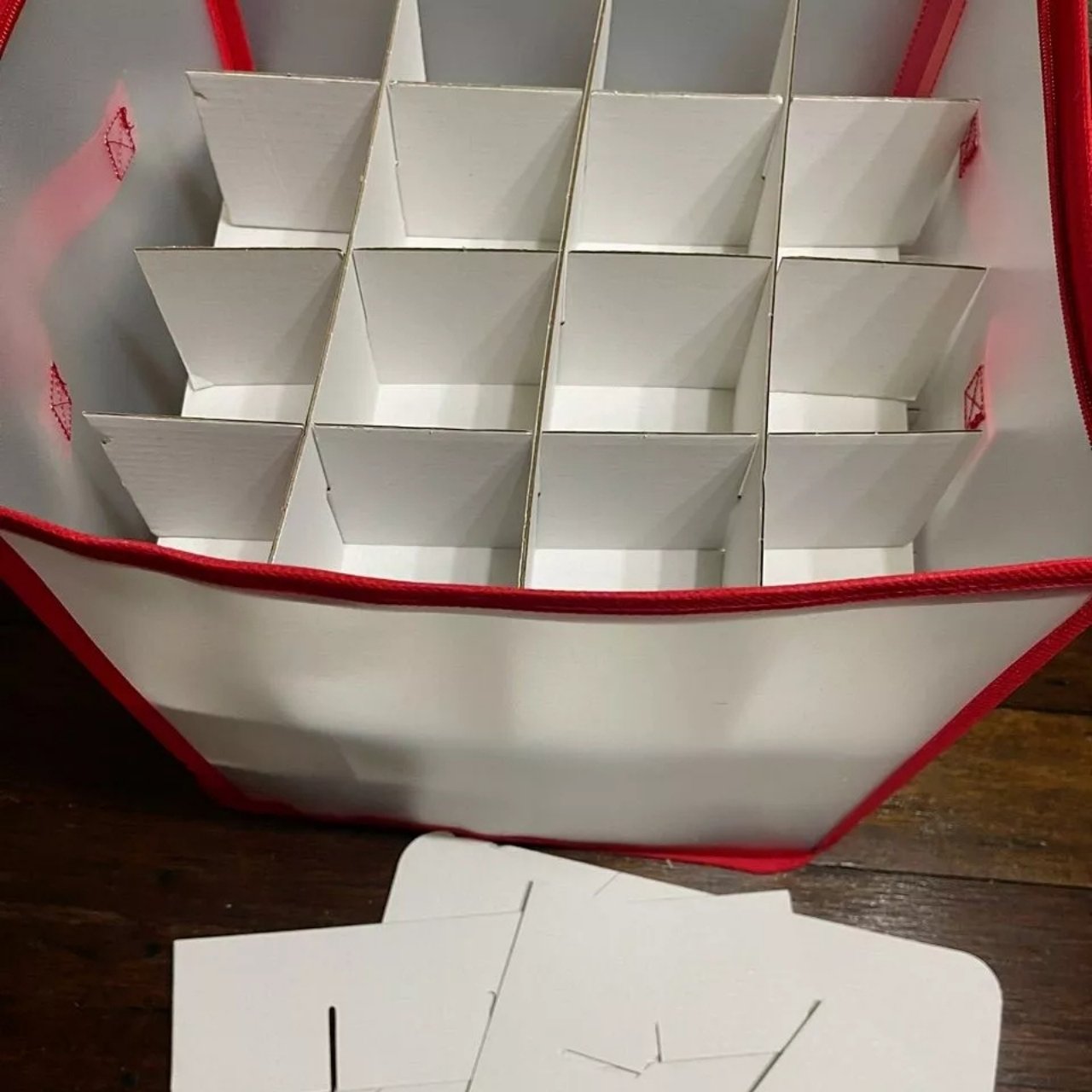 BallsBox, Christmas decorations storage box - Image 3