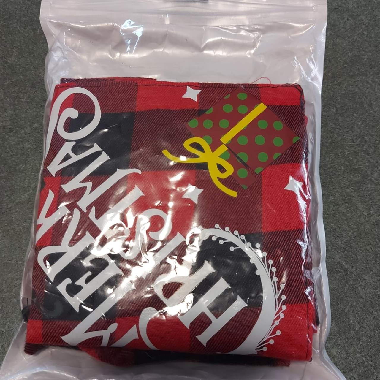 Bandana, the Christmas shawl for dogs - Image 9
