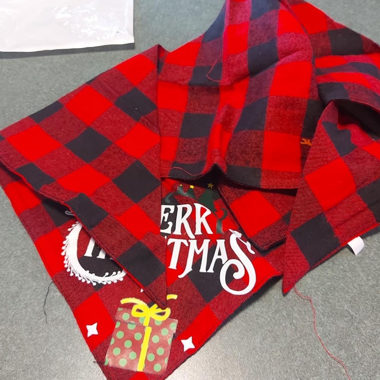 Bandana, the Christmas shawl for dogs - Image 10