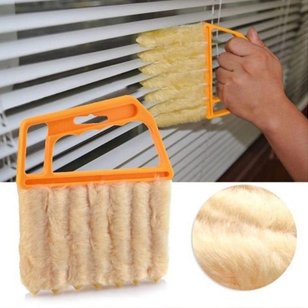BlindsBrush, the innovative microfibre tool for cleaning blinds 2x faster on both sides at the same time - Image 5