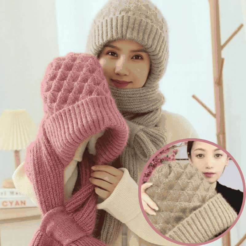 CapScarf, women's winter cap with sewn-on scarf - video