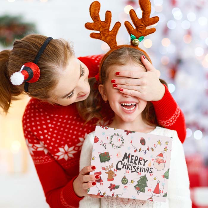Advent Calendar - design a beautiful festive bracelet by Christmas!