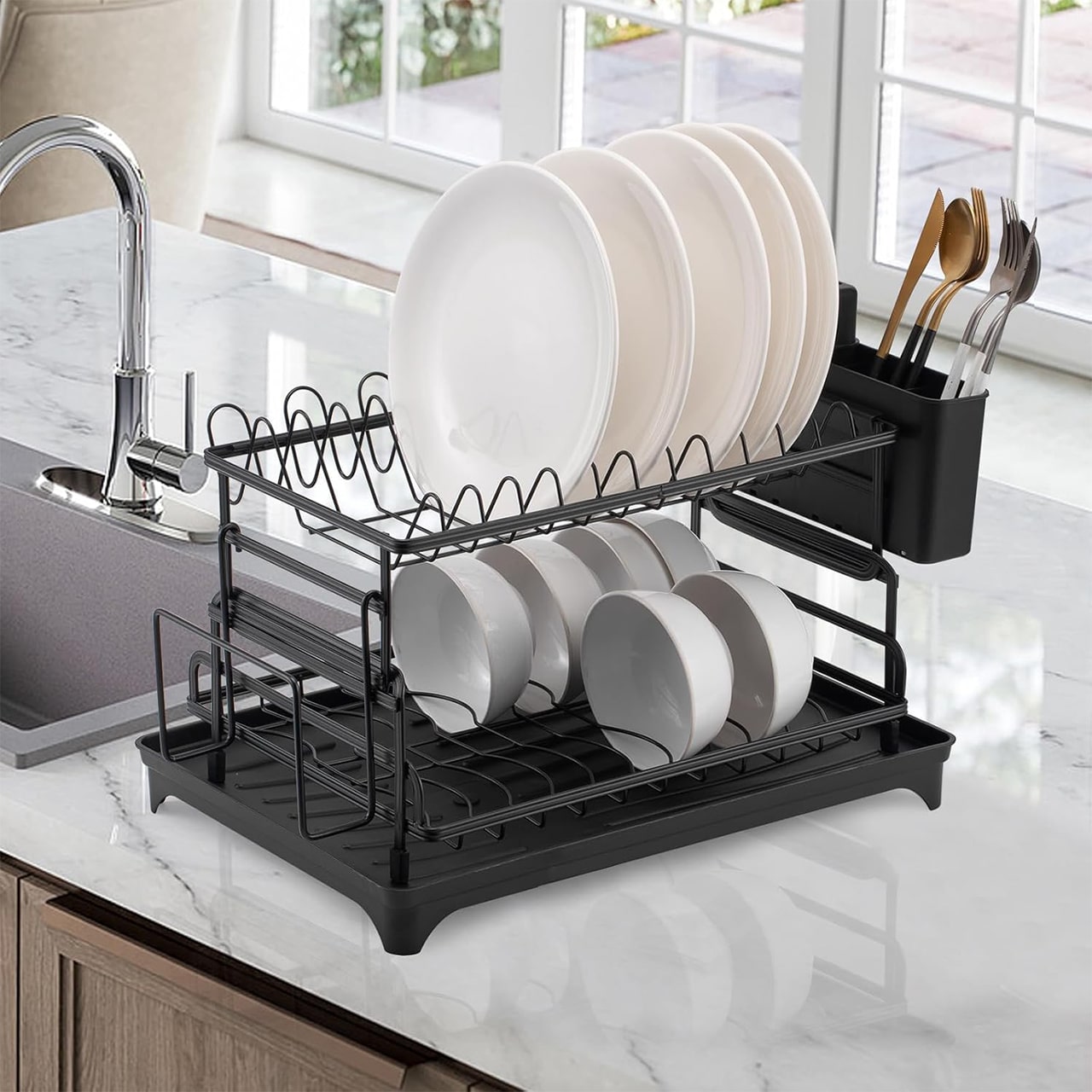 Keep your kitchen counter dry and tidy.