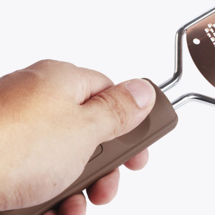 FootFile, the ultimate handheld pedicure file - Image 3