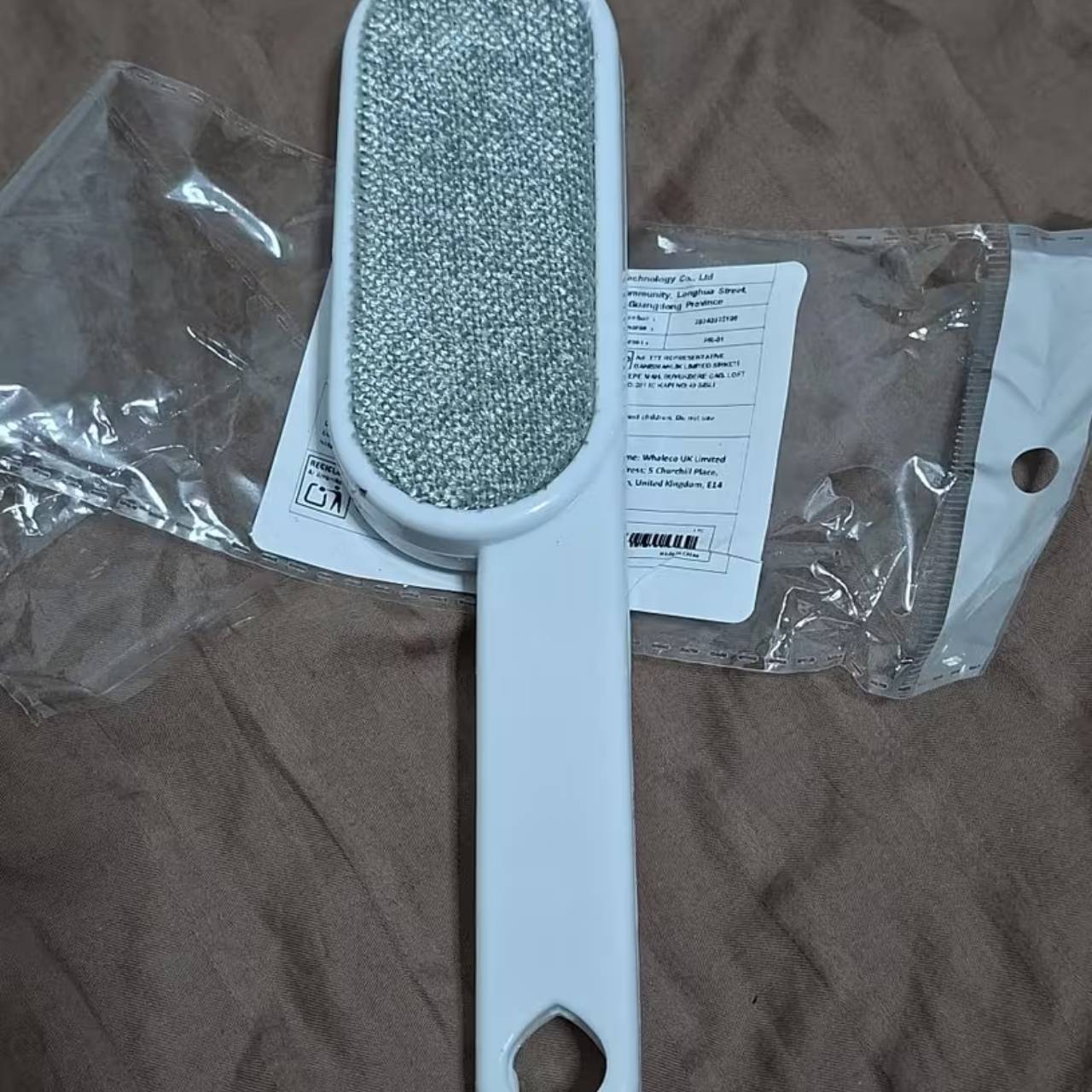 HandHeld, brush for removing hair and lint - Image 8