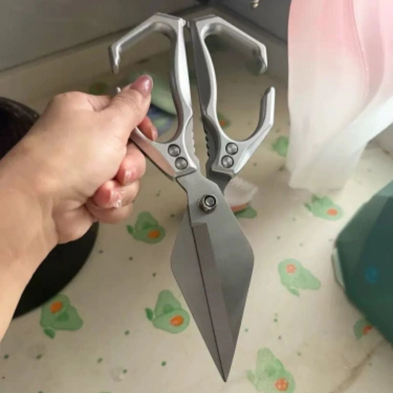 KitchShears, multi-purpose kitchen shears - Image 3