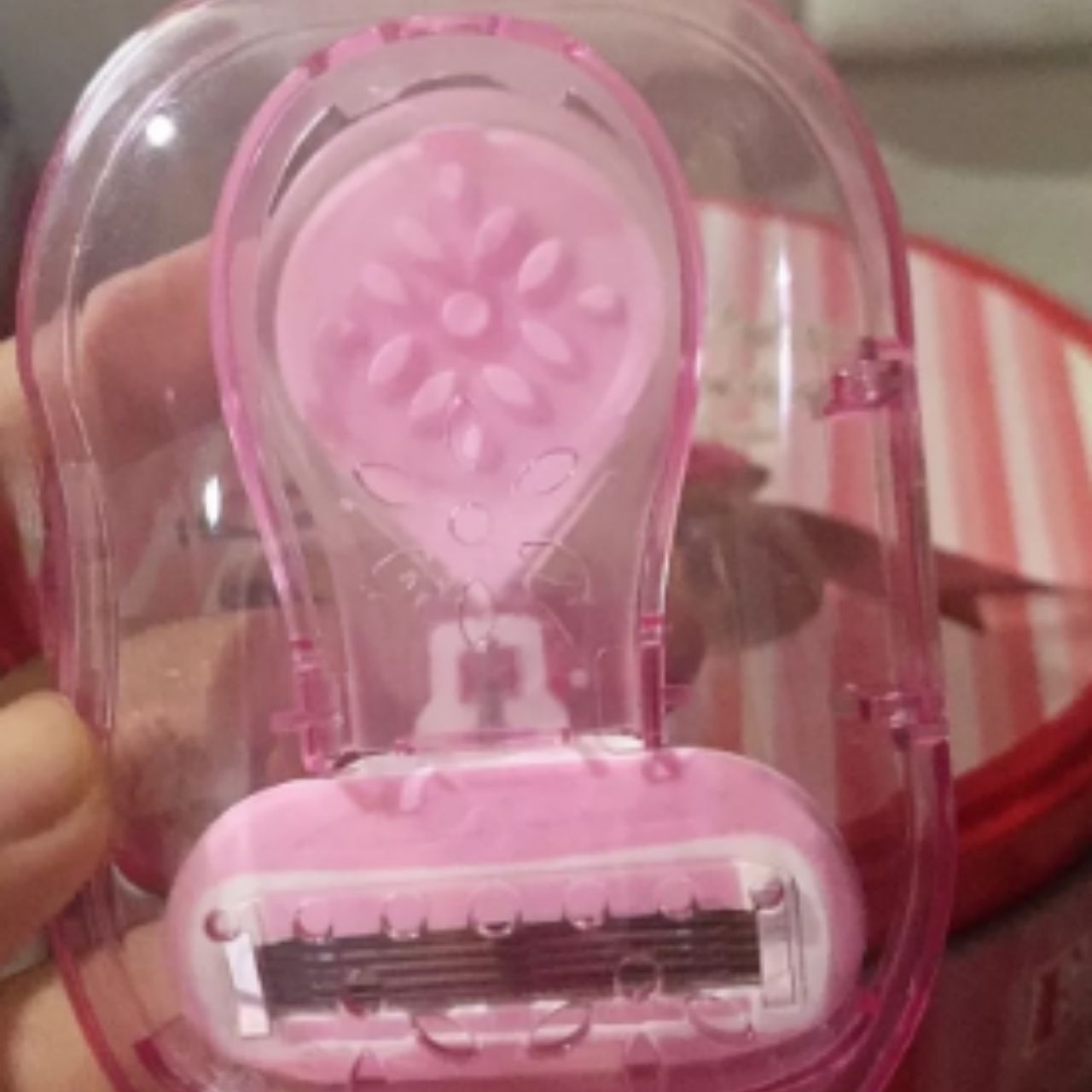 Portable razor for women, LadyBlade - Image 8