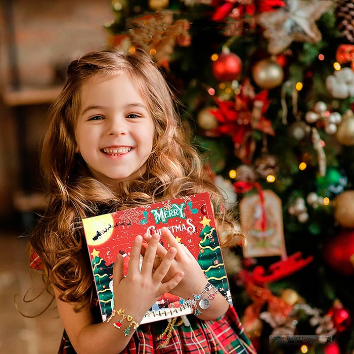 MerryChristmas, advent calendar with bracelet charms - Image 8