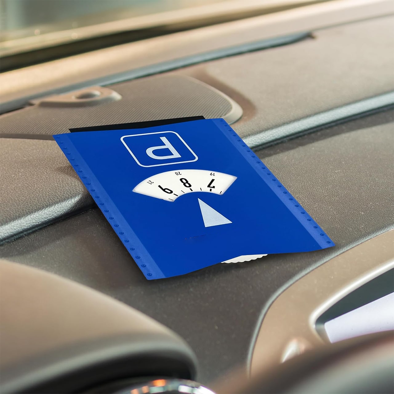 It doesn't take up much space, so you can keep it in your car at all times.