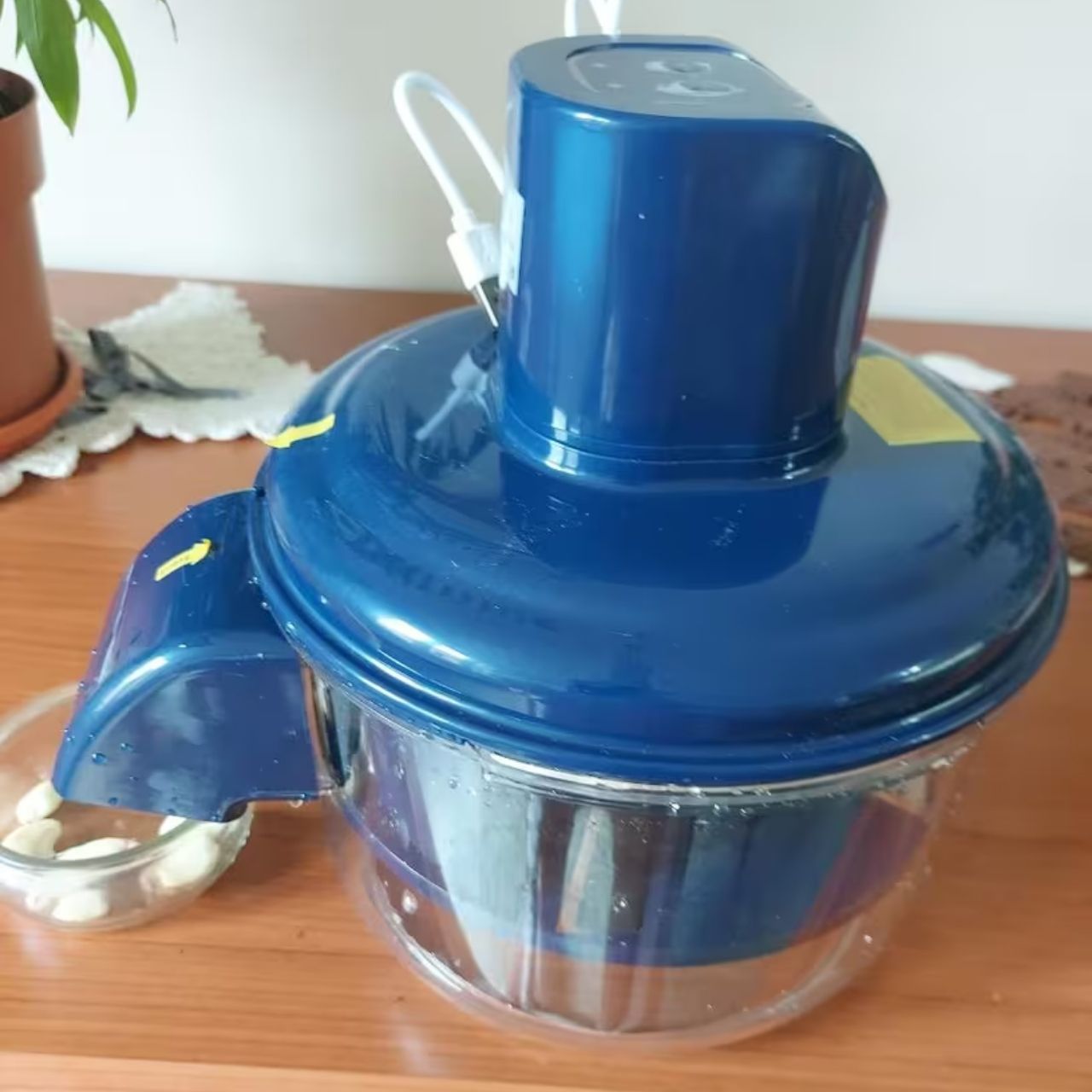 PeelStar, the cordless peeler for smaller fruit and vegetables - Image 10