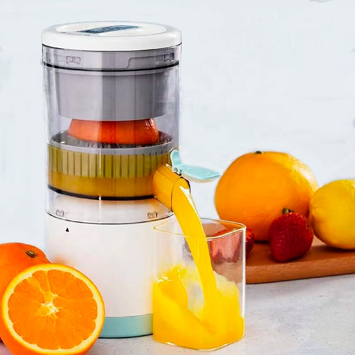The juicer is suitable for all types of juicy fruit: apples, pears, mangoes, papaya, watermelon, peaches, grapes, strawberries ...
