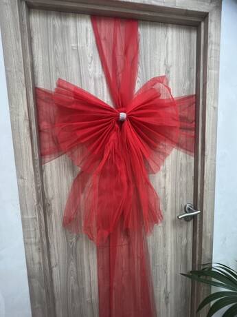 RedBow, the festive bow to put on your door - Image 10