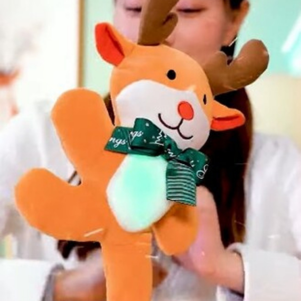 Rudolph, the interactive Christmas toy - Image 5