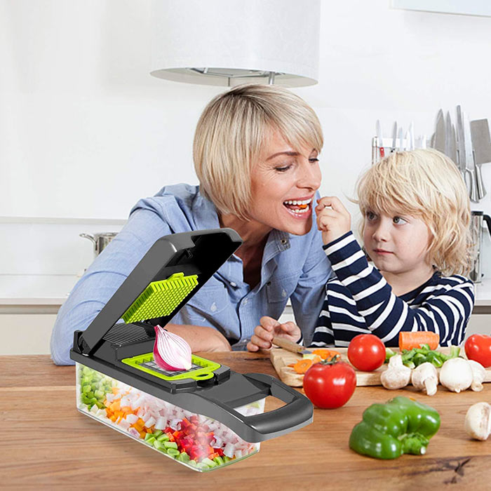 Slicy, vegetable and fruit slicer with 7 different blades - Image 7