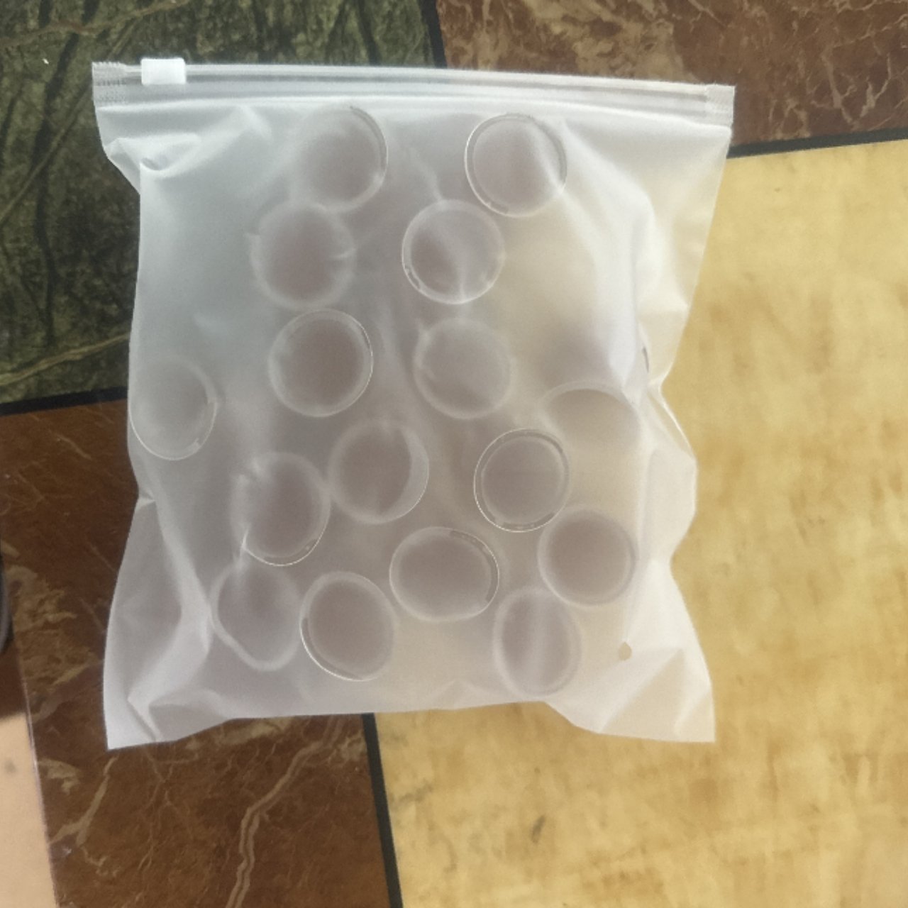 Softies - Silicone chair protector (16 pieces) - Image 4