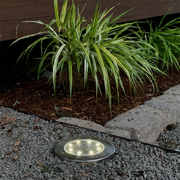 A garden lamp that doesn't need wiring