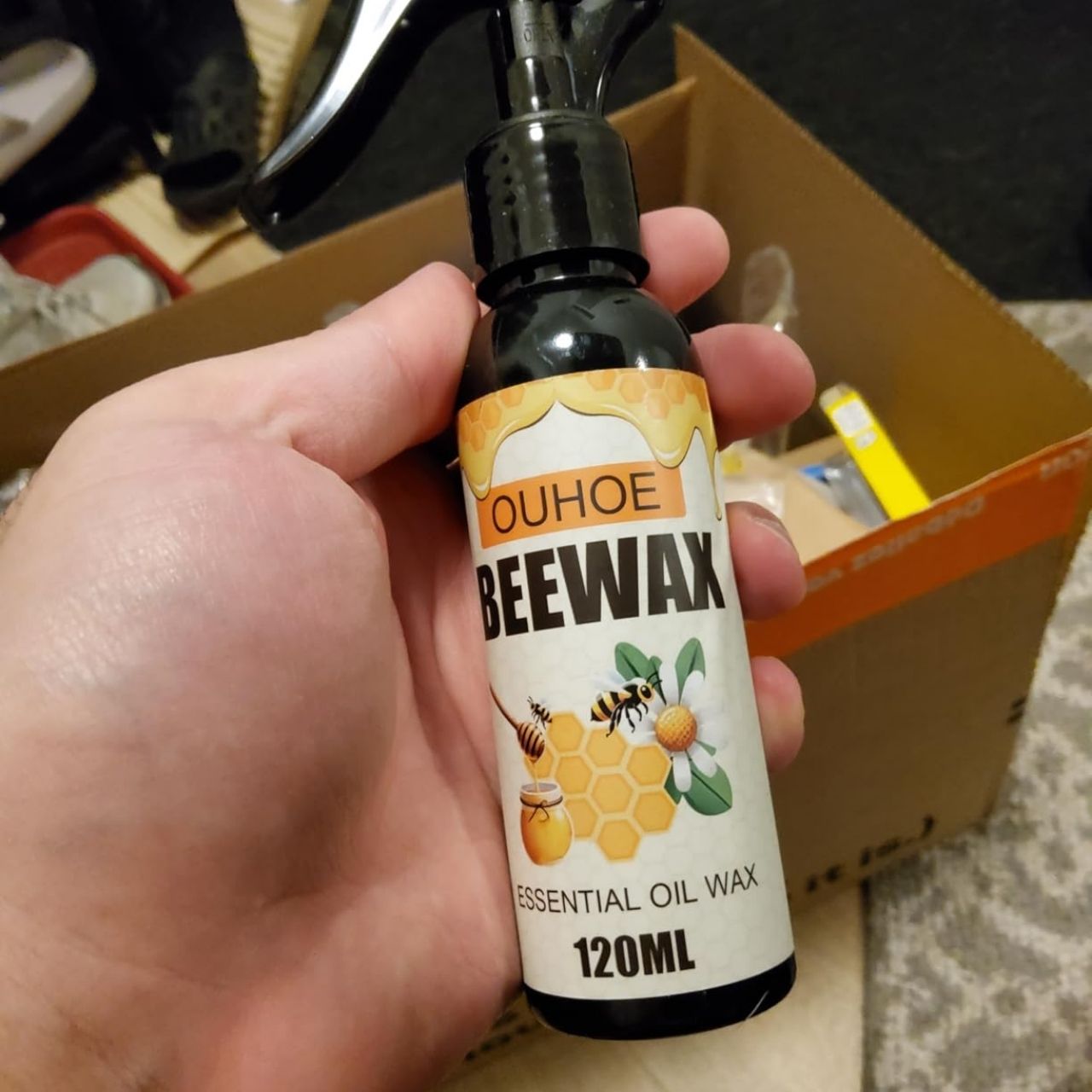SprayBee, a natural spray for cleaning and restoring wooden surfaces - Image 8