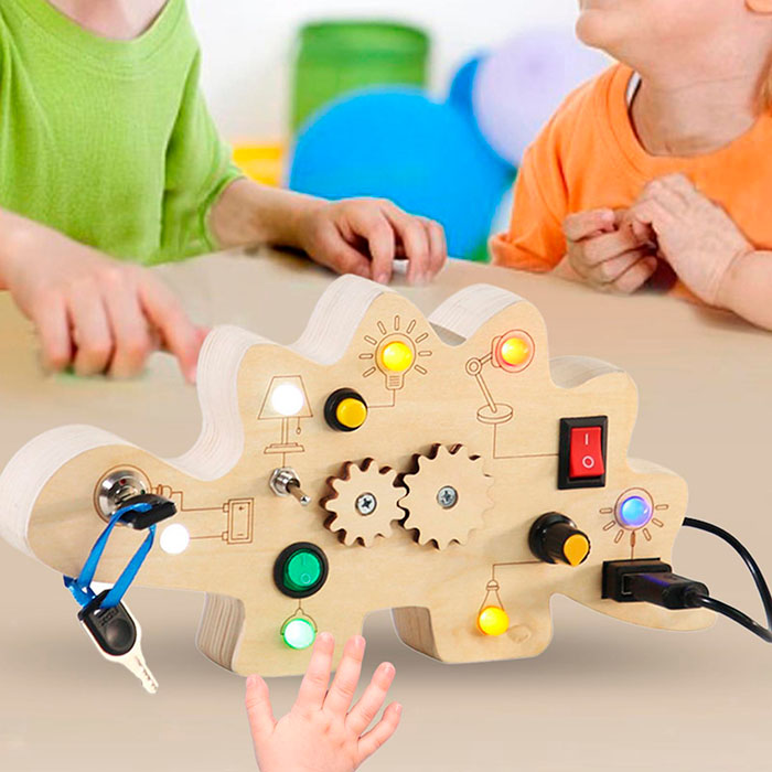 Learn the first basics of how electricity works - switching switches on and off in different ways.